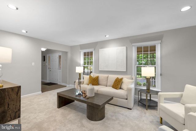 419 WATTS BRANCH PKWY, Potomac, MD 20854