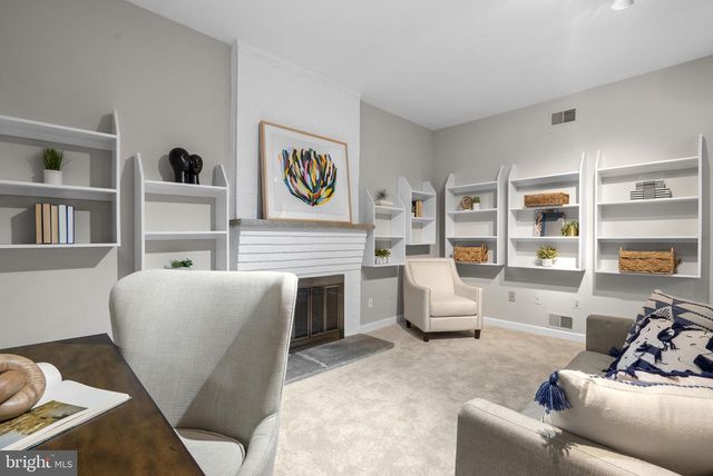 419 WATTS BRANCH PKWY, Potomac, MD 20854