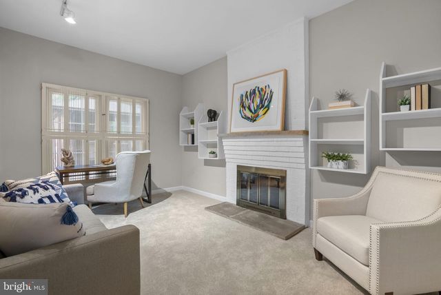 419 WATTS BRANCH PKWY, Potomac, MD 20854