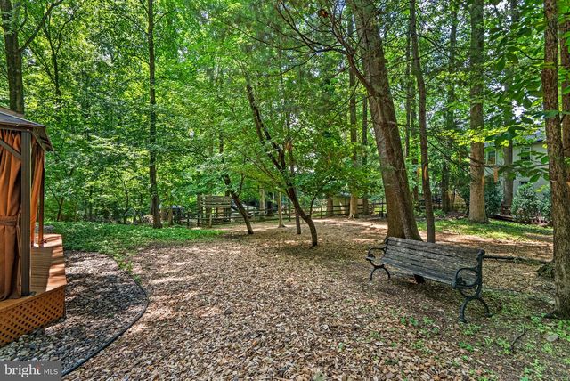 419 WATTS BRANCH PKWY, Potomac, MD 20854