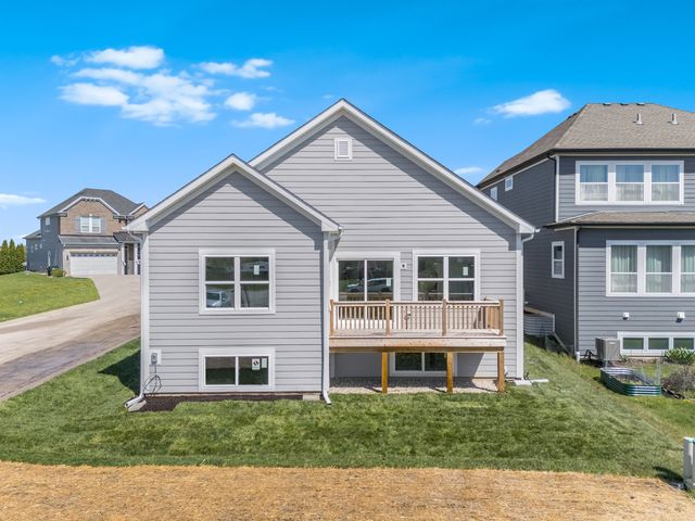 1431 Somerset Place, Barrington, IL 60010