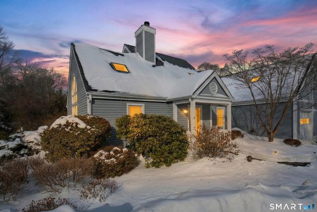 14 Centre Village Drive 14, Madison, CT 06443