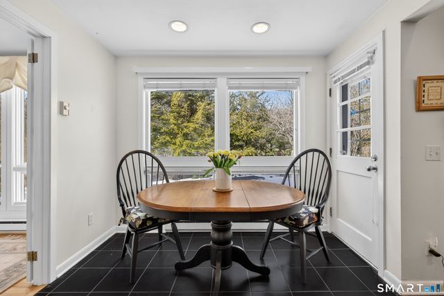 14 Centre Village Drive 14, Madison, CT 06443