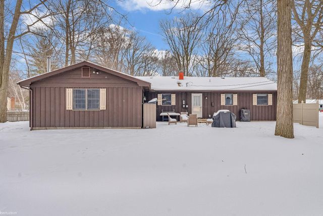 3639 Teeple Avenue, Fort Gratiot Twp, MI 48059