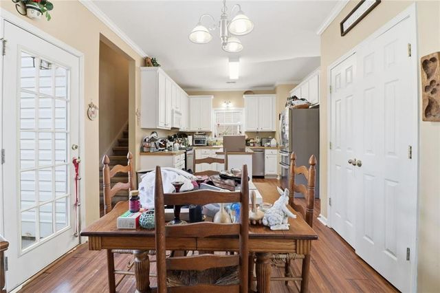 15 High Point Circle, Newnan, GA 30265