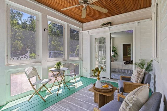 2 Esker Rise, Victor, NY 14564