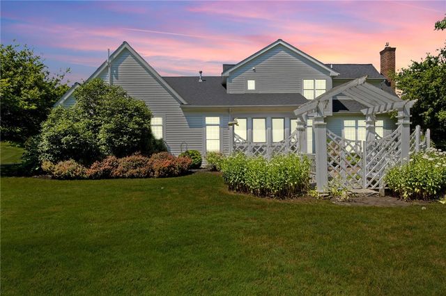 2 Esker Rise, Victor, NY 14564