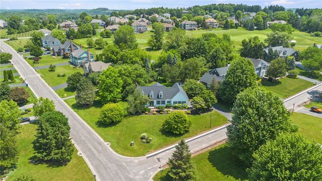 2 Esker Rise, Victor, NY 14564