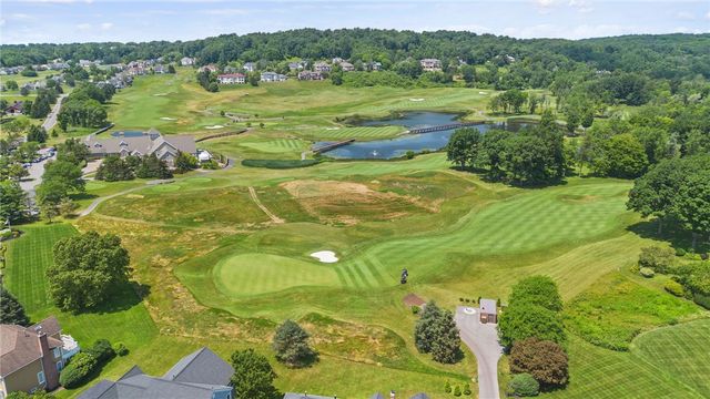 2 Esker Rise, Victor, NY 14564