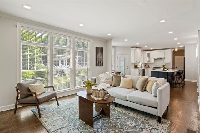 2 Esker Rise, Victor, NY 14564