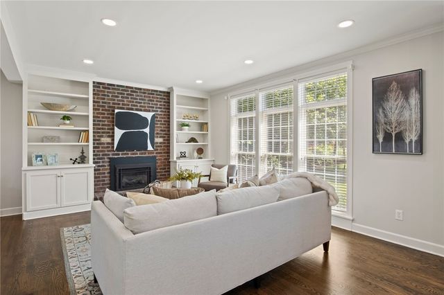 2 Esker Rise, Victor, NY 14564