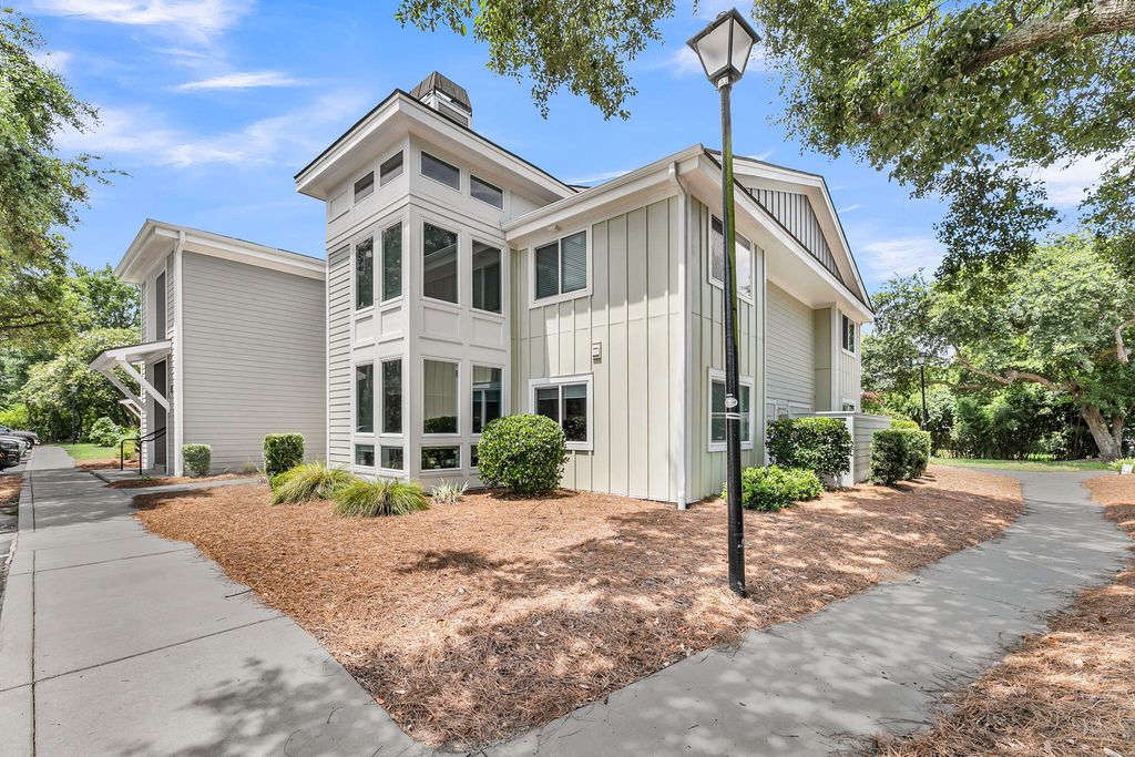 266 Alexandra Unit 11, Mount Pleasant, SC 29464
