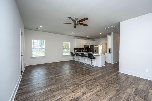 3005 Harvey Avenue, North Charleston, SC 29405