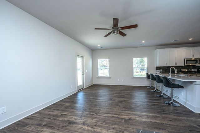 3005 Harvey Avenue, North Charleston, SC 29405