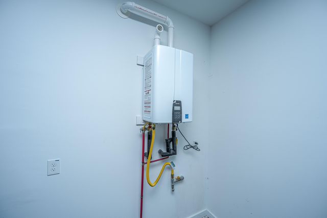 3005 Harvey Avenue, North Charleston, SC 29405