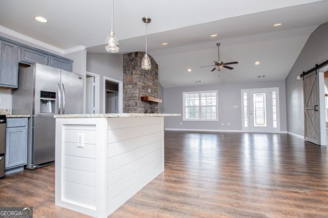 450 Horseshoe Bend, Carrollton, GA 30116