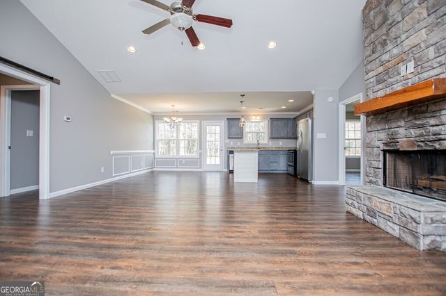 450 Horseshoe Bend, Carrollton, GA 30116