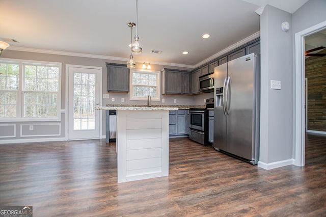 450 Horseshoe Bend, Carrollton, GA 30116