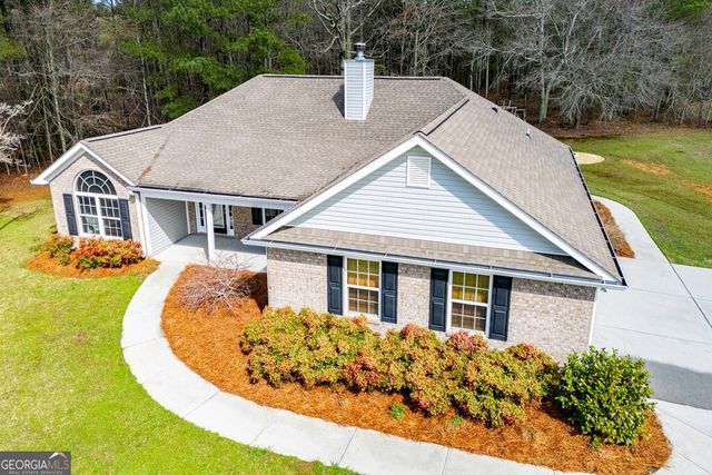 450 Horseshoe Bend, Carrollton, GA 30116