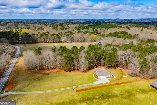 450 Horseshoe Bend, Carrollton, GA 30116