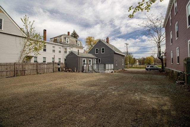 40-42 Holly St, Lawrence, MA 01841