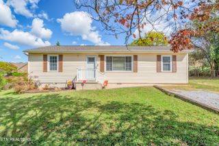 7638 Bishop Rd, Knoxville, TN 37938