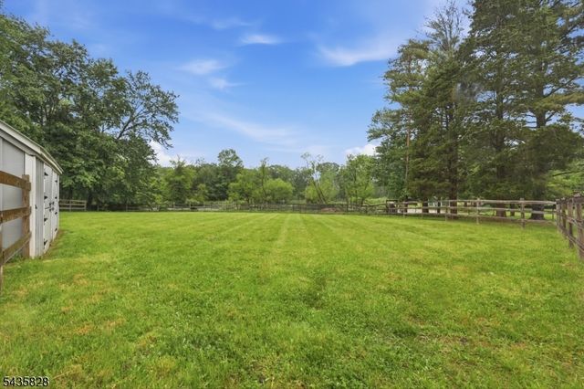 25 King George Rd, Warren Twp., NJ 07059