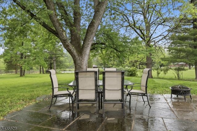 25 King George Rd, Warren Twp., NJ 07059