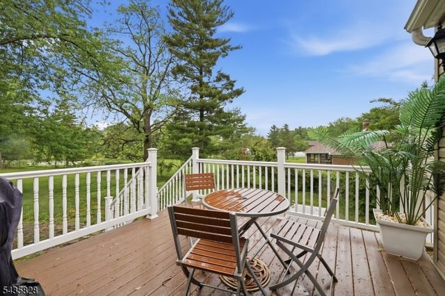 25 King George Rd, Warren Twp., NJ 07059