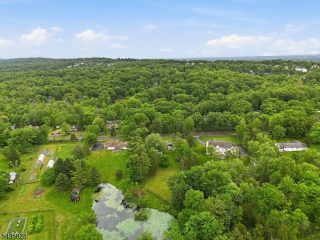 25 King George Rd, Warren Twp., NJ 07059
