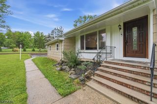 25 King George Rd, Warren Twp., NJ 07059