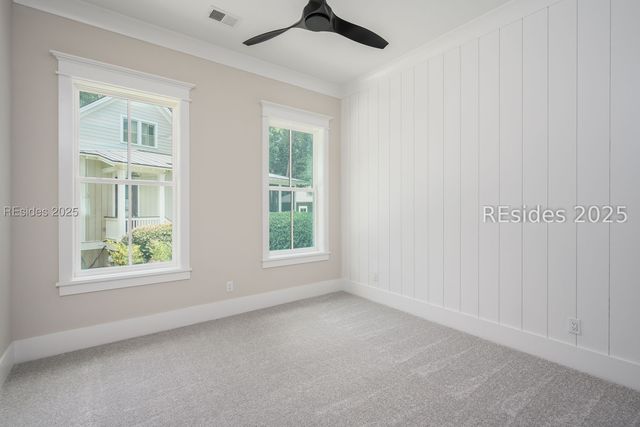 20 Millers Pond Dr, Beaufort, SC 29907