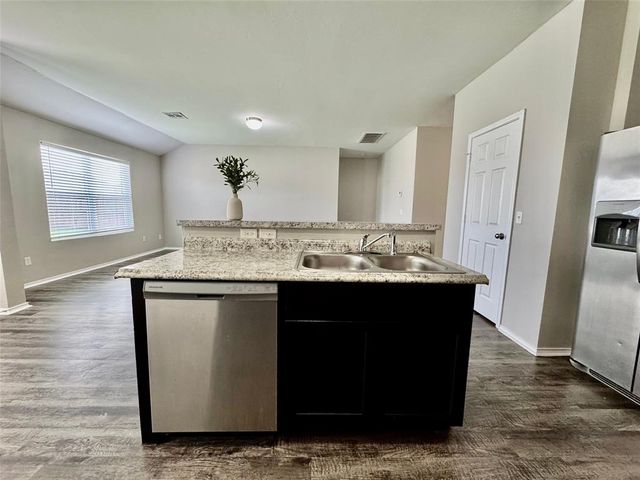 5303 Nicole Drive, Tuttle, OK 73089