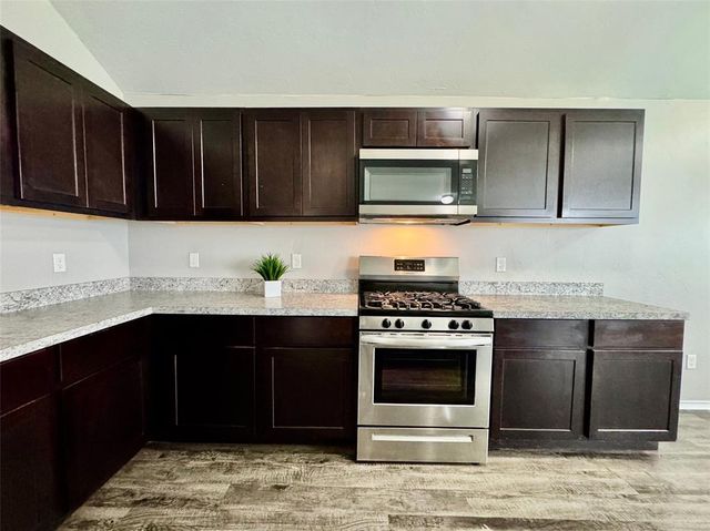 5303 Nicole Drive, Tuttle, OK 73089