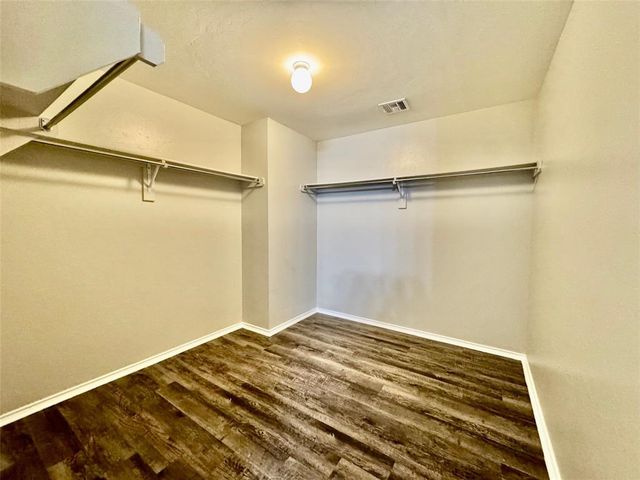 5303 Nicole Drive, Tuttle, OK 73089