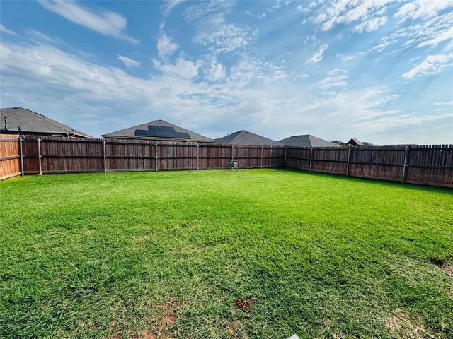 5303 Nicole Drive, Tuttle, OK 73089