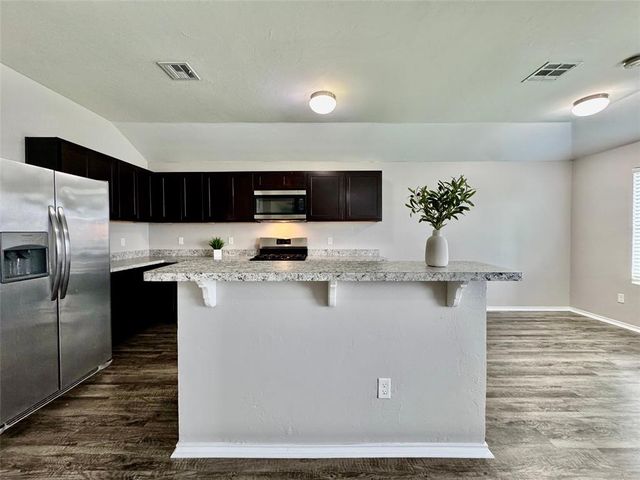 5303 Nicole Drive, Tuttle, OK 73089