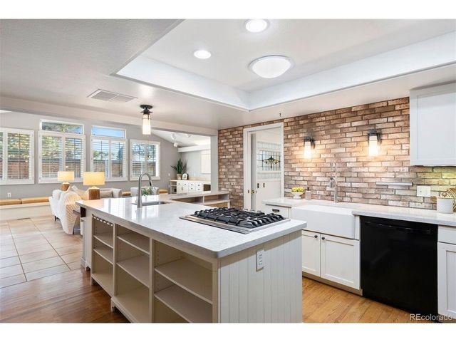 12335 E Bates Cir, Aurora, CO 80014