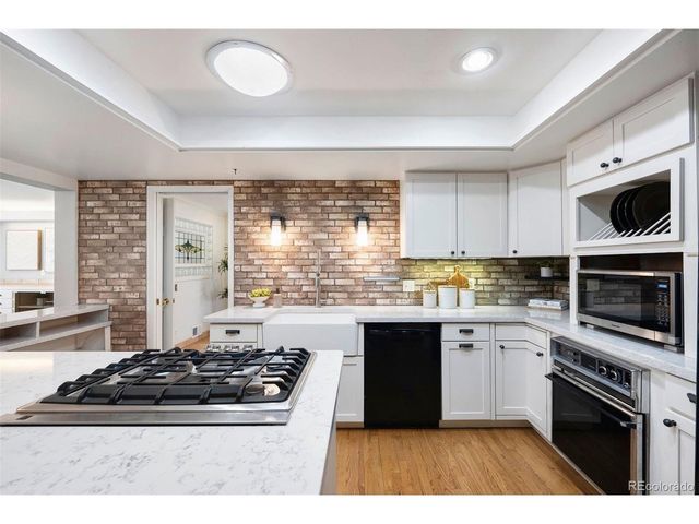 12335 E Bates Cir, Aurora, CO 80014