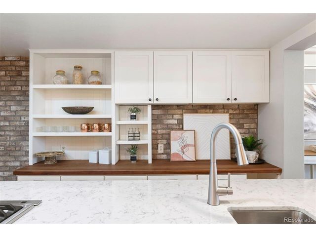 12335 E Bates Cir, Aurora, CO 80014