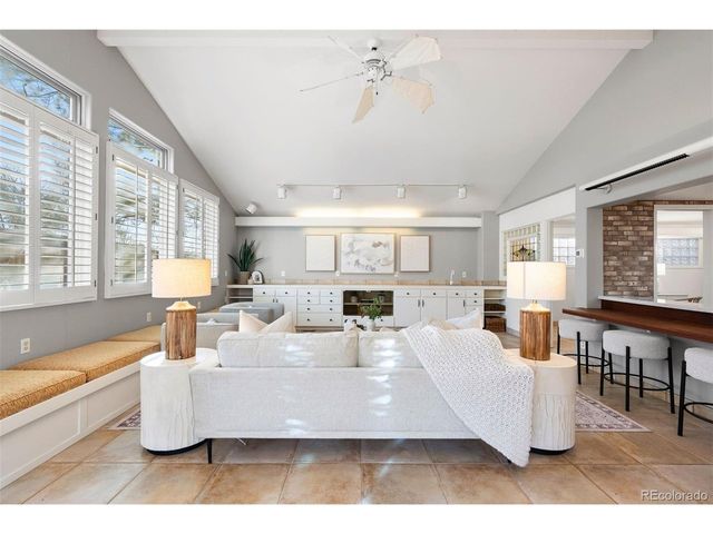 12335 E Bates Cir, Aurora, CO 80014