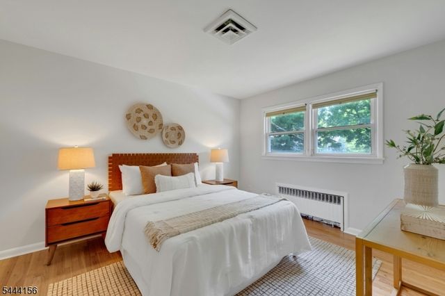 117 Yantacaw Brook Rd, Montclair Twp., NJ 07043