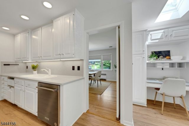 117 Yantacaw Brook Rd, Montclair Twp., NJ 07043