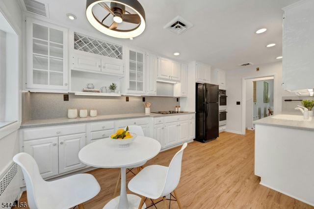 117 Yantacaw Brook Rd, Montclair Twp., NJ 07043