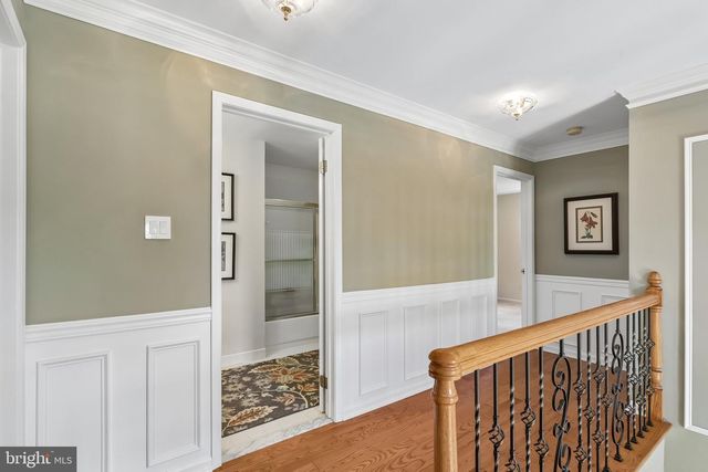 2042 COUNTRY CLUB DR, Doylestown, PA 18901