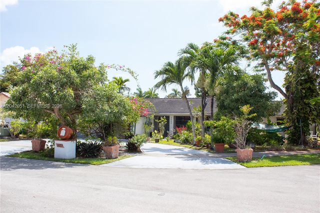 3603 SW 138th Ct, Miami, FL 33175