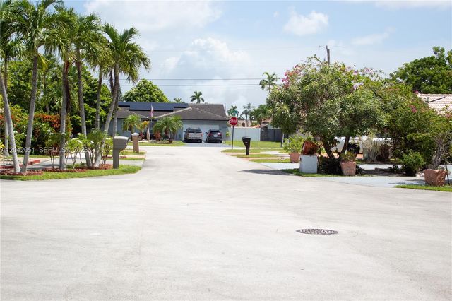 3603 SW 138th Ct, Miami, FL 33175