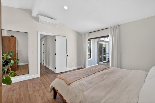 4951 Kurz Cir, Carmichael, CA 95608