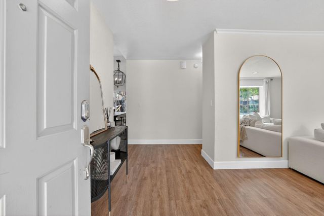 4951 Kurz Cir, Carmichael, CA 95608