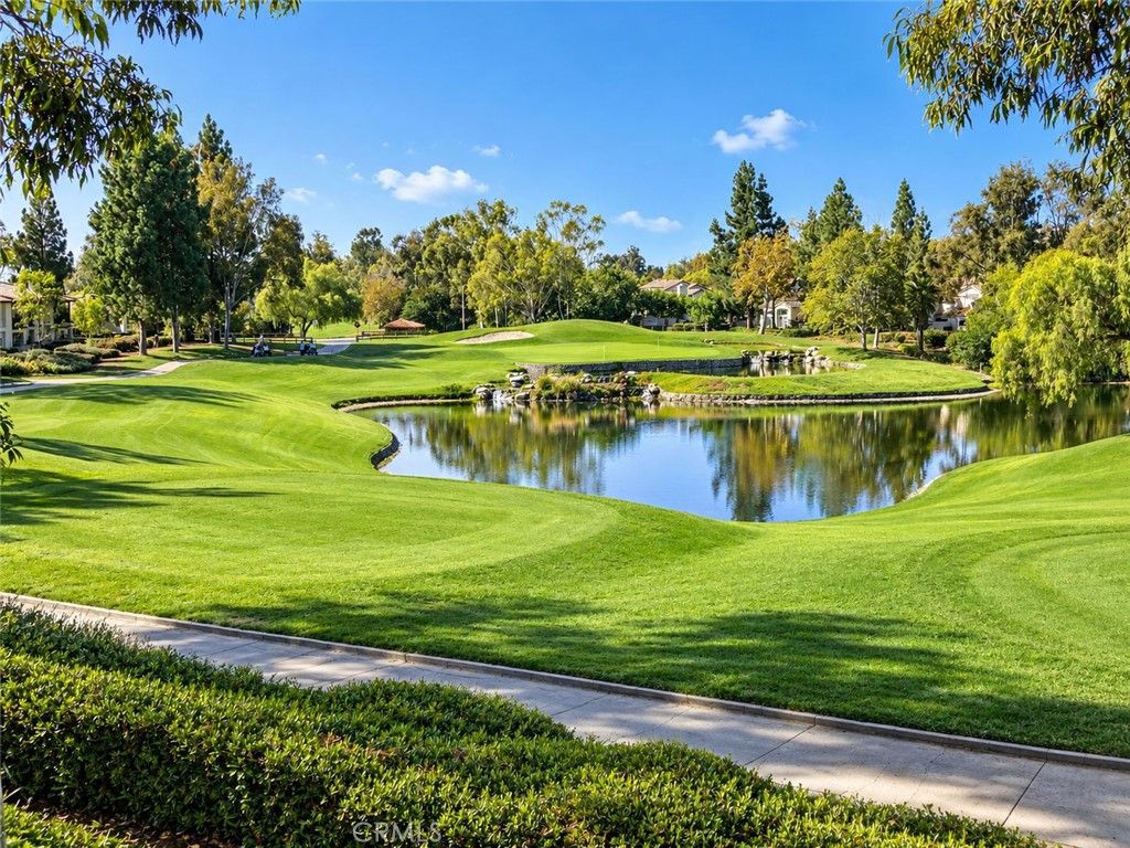 12 Via Solaz, Rancho Santa Margarita, CA 92688 — exterior